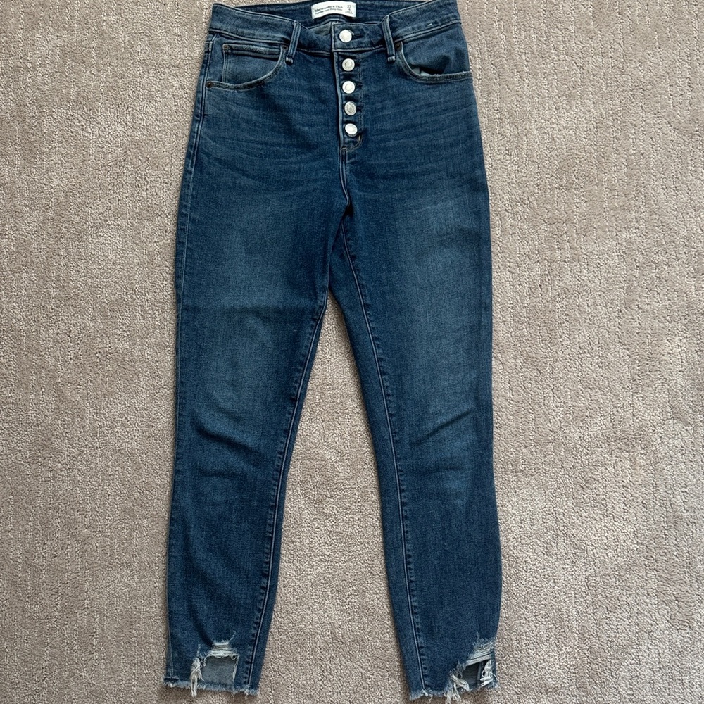 Abercrombie & Fitch Dark Blue Ankle Jeans